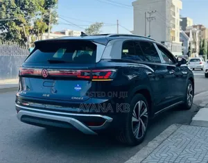 New Volkswagen ID.6 2023 Blue