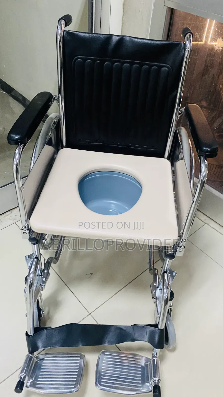 Toilet Wheelchair6wheelchair9wheelchair4wheelchair4wheelchai