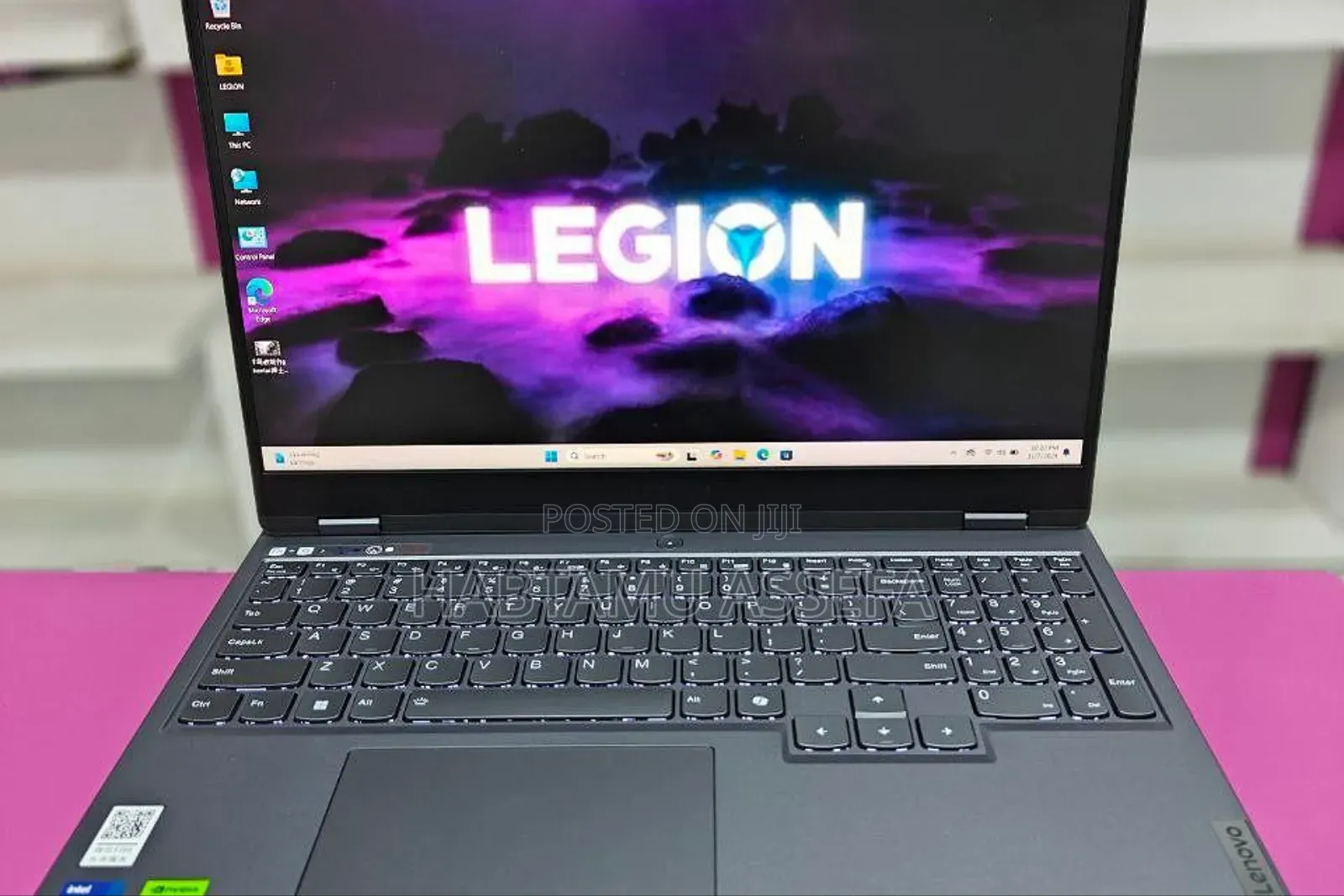 New Lenovo Legion Y7000P IRX9 Gaming Laptop 16GB Intel Core I7 SSD 1T