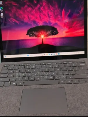 Photo - New Laptop Microsoft Surface Book 16GB Intel Core I7 SSD 512GB