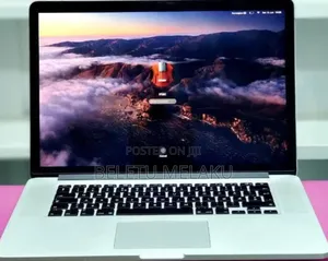 New Laptop Apple MacBook Pro 2015 16GB Intel Core I7 SSD 256GB