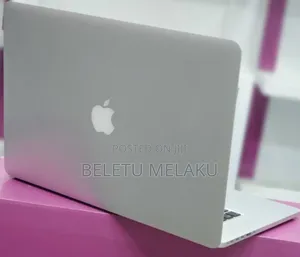 New Laptop Apple MacBook Pro 2015 16GB Intel Core I7 SSD 256GB