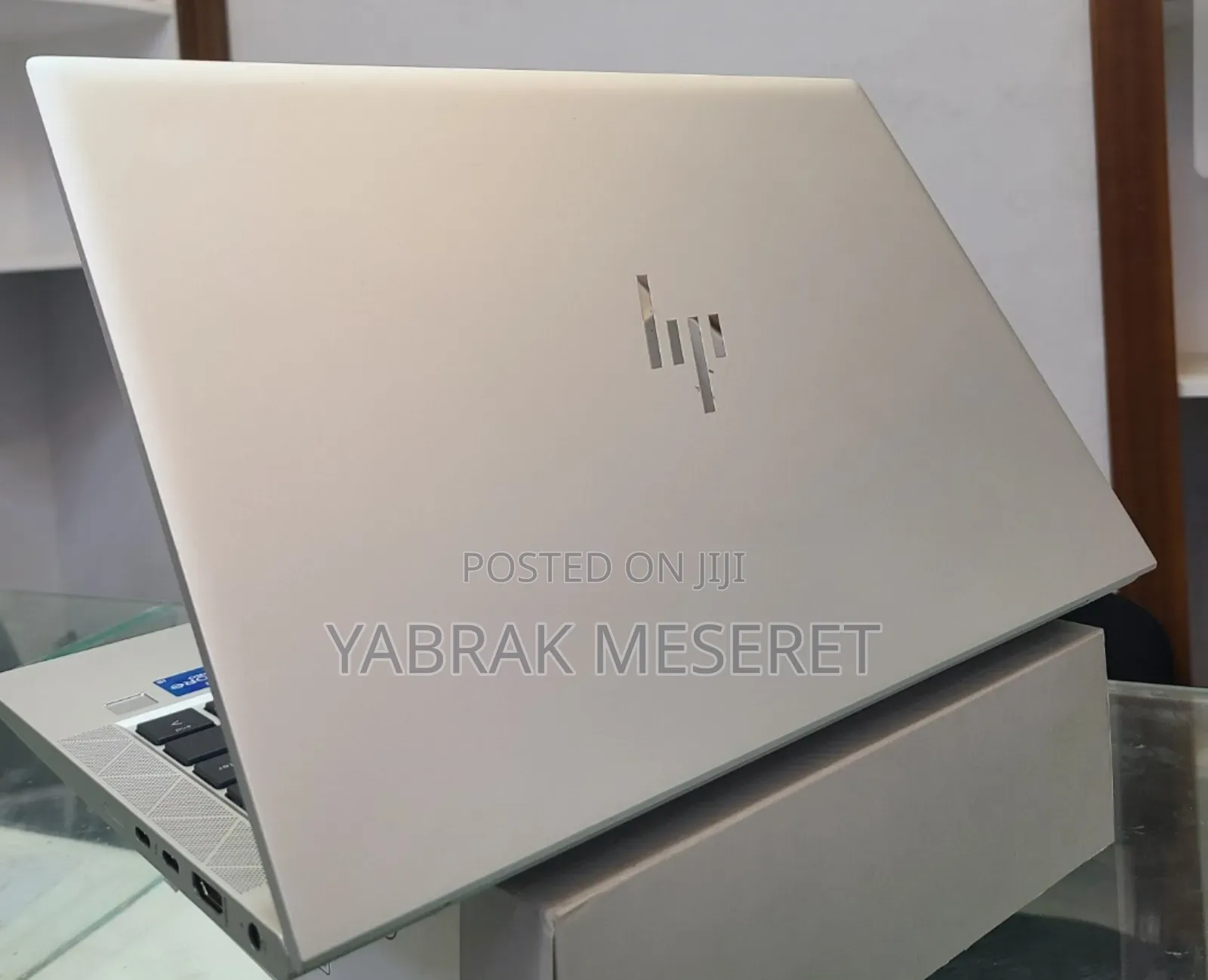 New Laptop HP EliteBook 830 G8 16GB Intel Core I5 SSD 1T