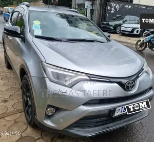 Toyota RAV4 2018 Silver