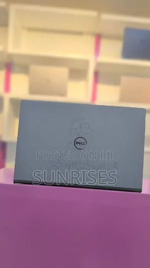 Photo - New Laptop Dell Vostro 7510 24GB Intel Core I7 SSD 512GB