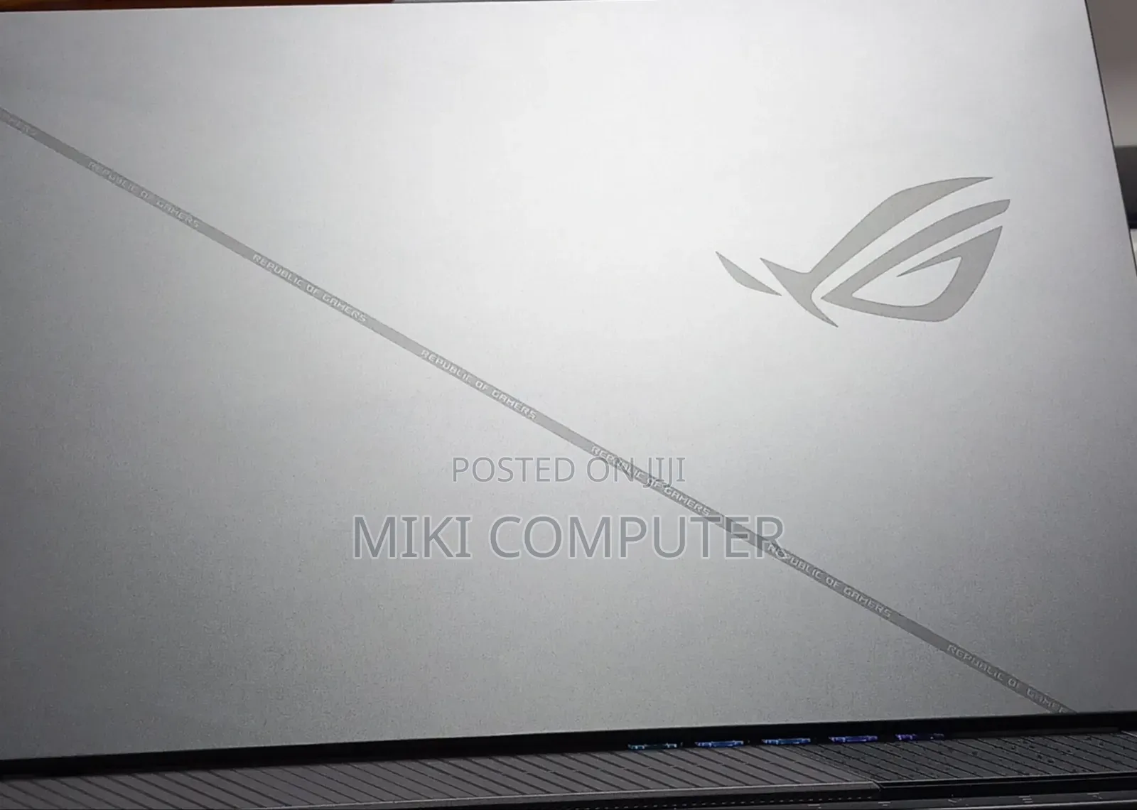 New Laptop Asus ROG Strix G15 16GB Intel Core I7 SSD 1T