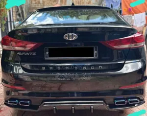 Hyundai Avante 2017 Black