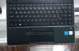 New Laptop HP Pavilion 15 8GB Intel Core I5 SSD 256GB