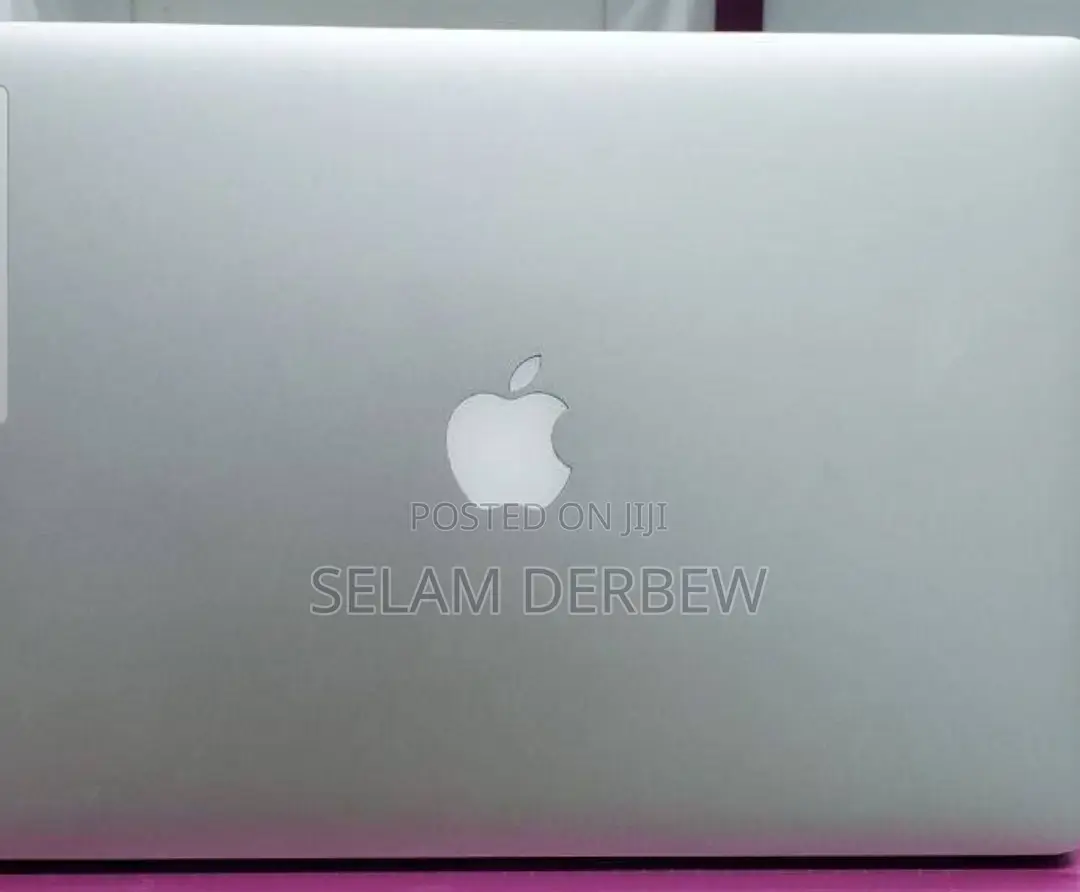New Laptop Apple MacBook Pro 2015 16GB Intel Core I7 SSD 256GB