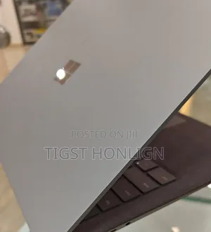 Photo - New Laptop Microsoft Surface 16GB Intel Core I7 SSD 512GB