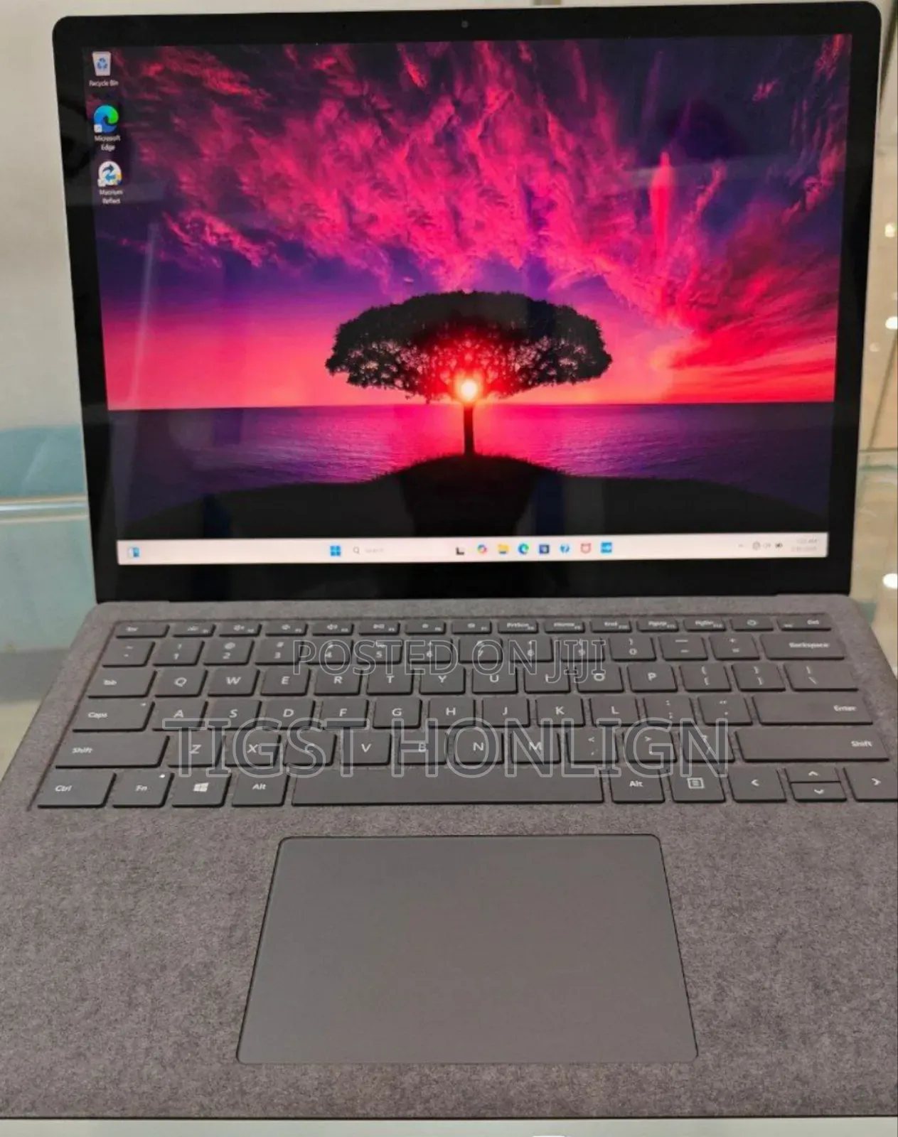 New Laptop Microsoft Surface 16GB Intel Core I7 SSD 512GB