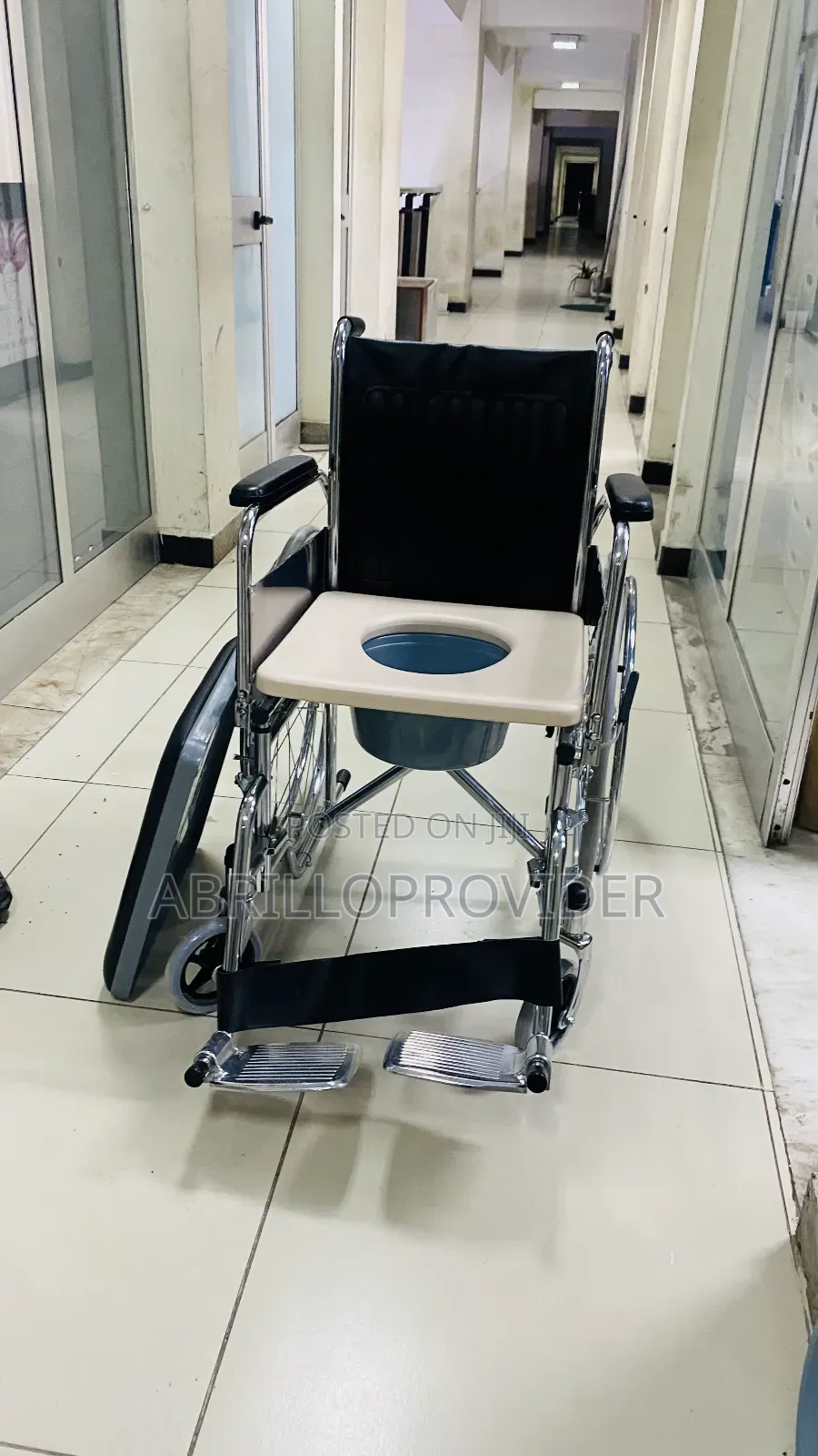 Toilet Wheelchair6wheelchair8wheelchair4wheelchair8wheelchai
