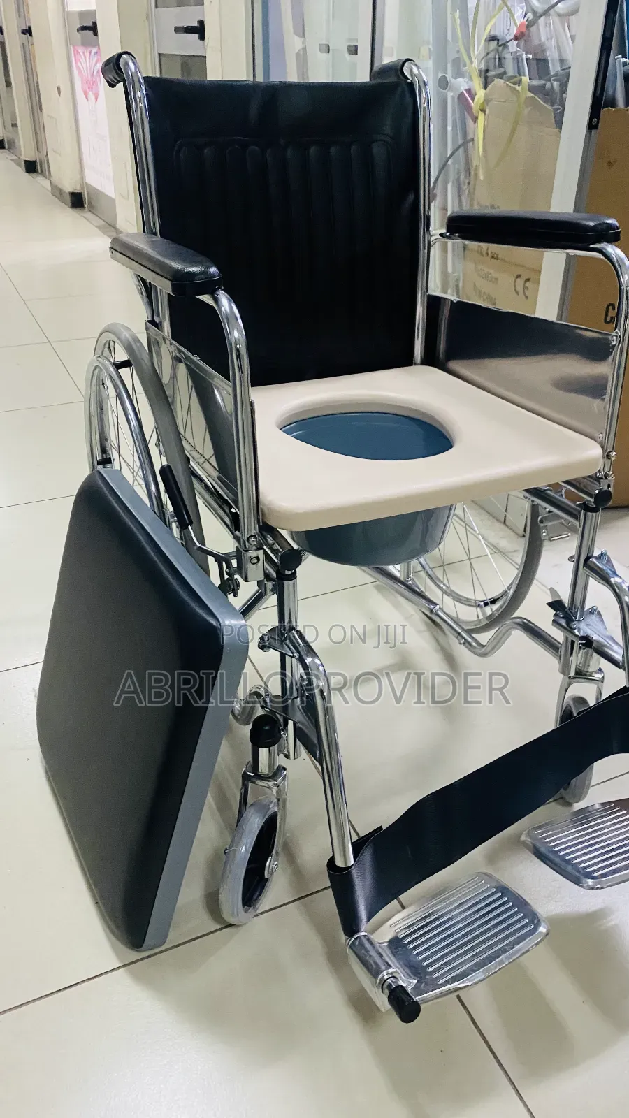 Toilet Wheelchair5wheelchair7wheelchair5wheelchair4wheelchai