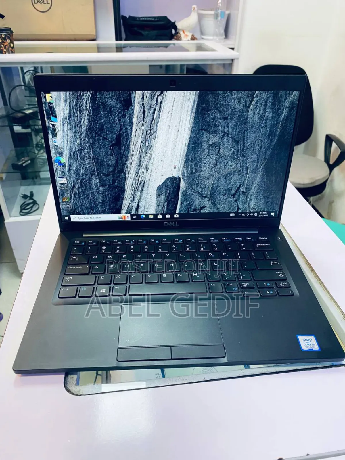 New Laptop Dell Latitude 7390 8GB Intel Core I5 SSD 512GB