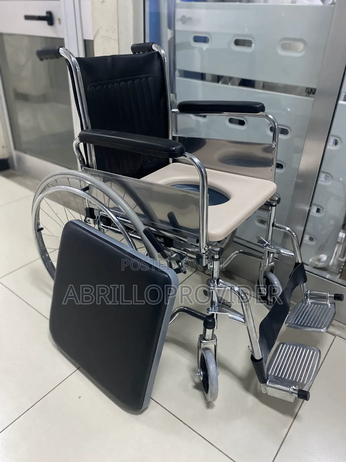 Toilet Wheelchair6wheelchair9wheelchair4wheelchair3wheelchai
