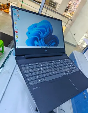New Laptop HP Victus 16 16GB Intel Core I7 SSD 1T