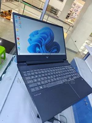 New Laptop HP Victus 15 16GB Intel Core I7 SSD 1T