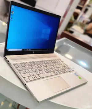 New Laptop HP Pavilion 15 8GB Intel Core I7 SSD 512GB