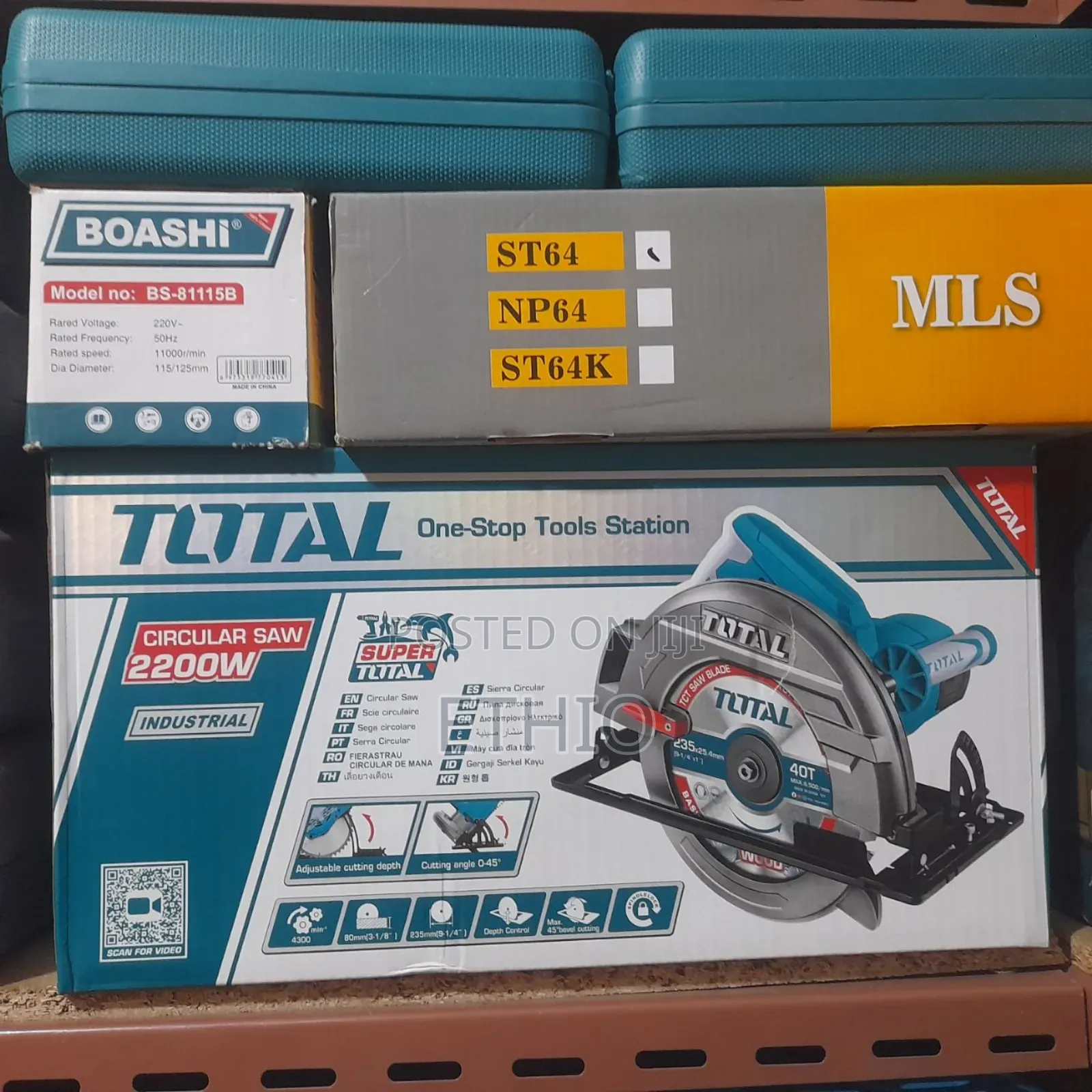 Total Circular Saw 2200w