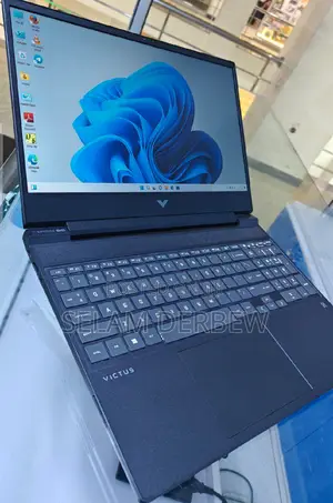 New Laptop HP Victus 15 16GB Intel Core I7 SSD 1T