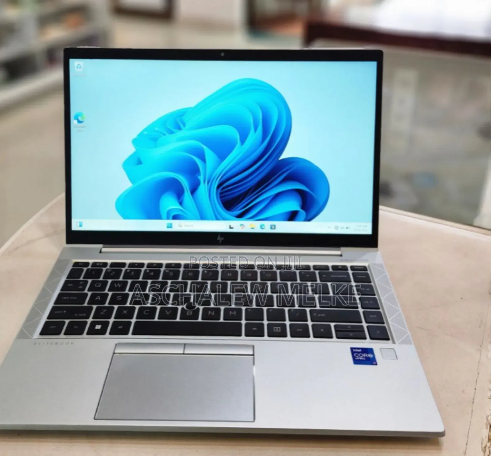 New Laptop HP EliteBook 840 G8 16GB Intel Core I7 SSD 512GB