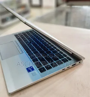 New Laptop HP EliteBook 840 G8 16GB Intel Core I7 SSD 512GB
