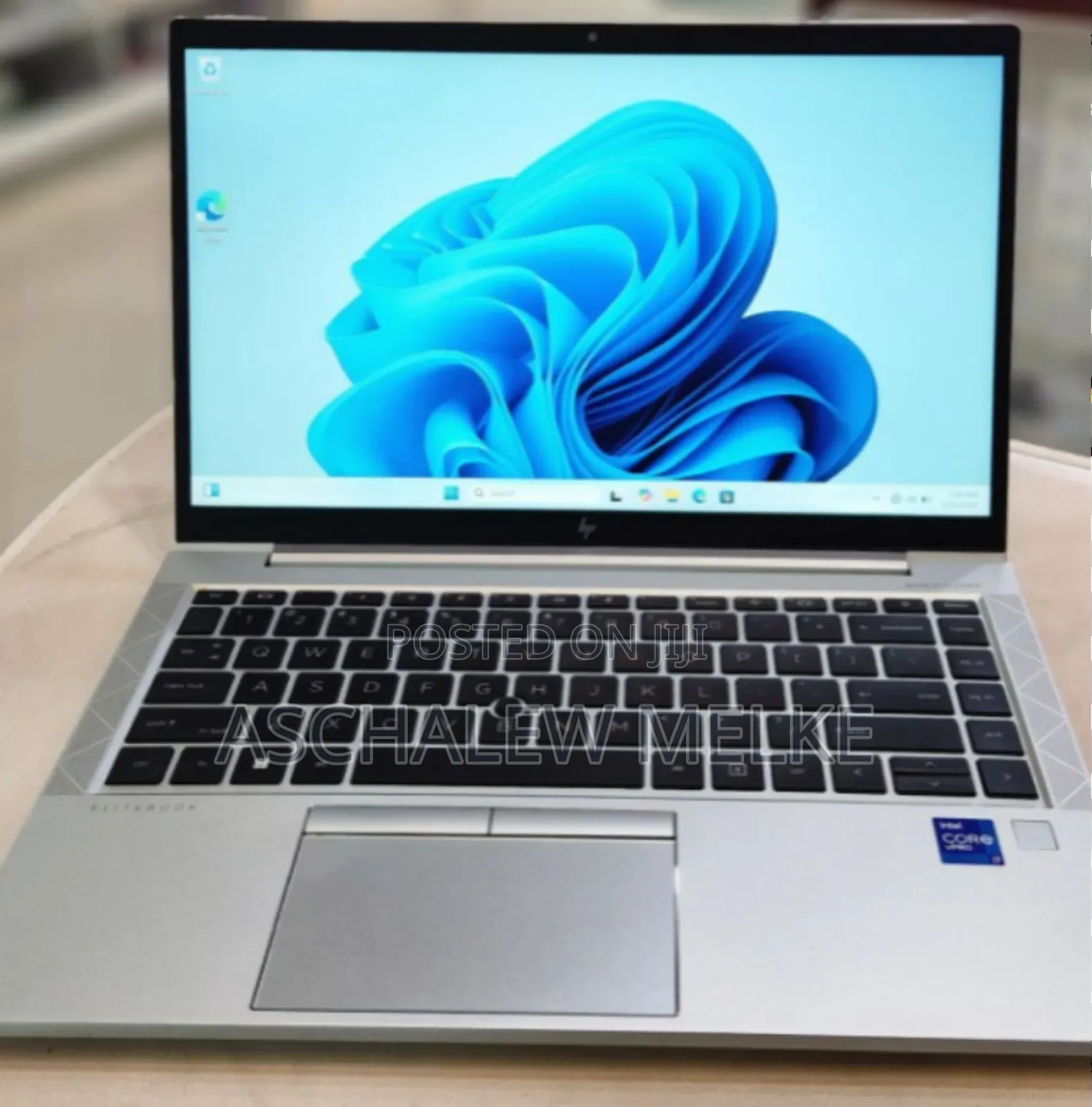 New Laptop HP EliteBook 840 G8 16GB Intel Core I7 SSD 512GB