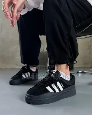 Photo - Bad Bunny Campus Black