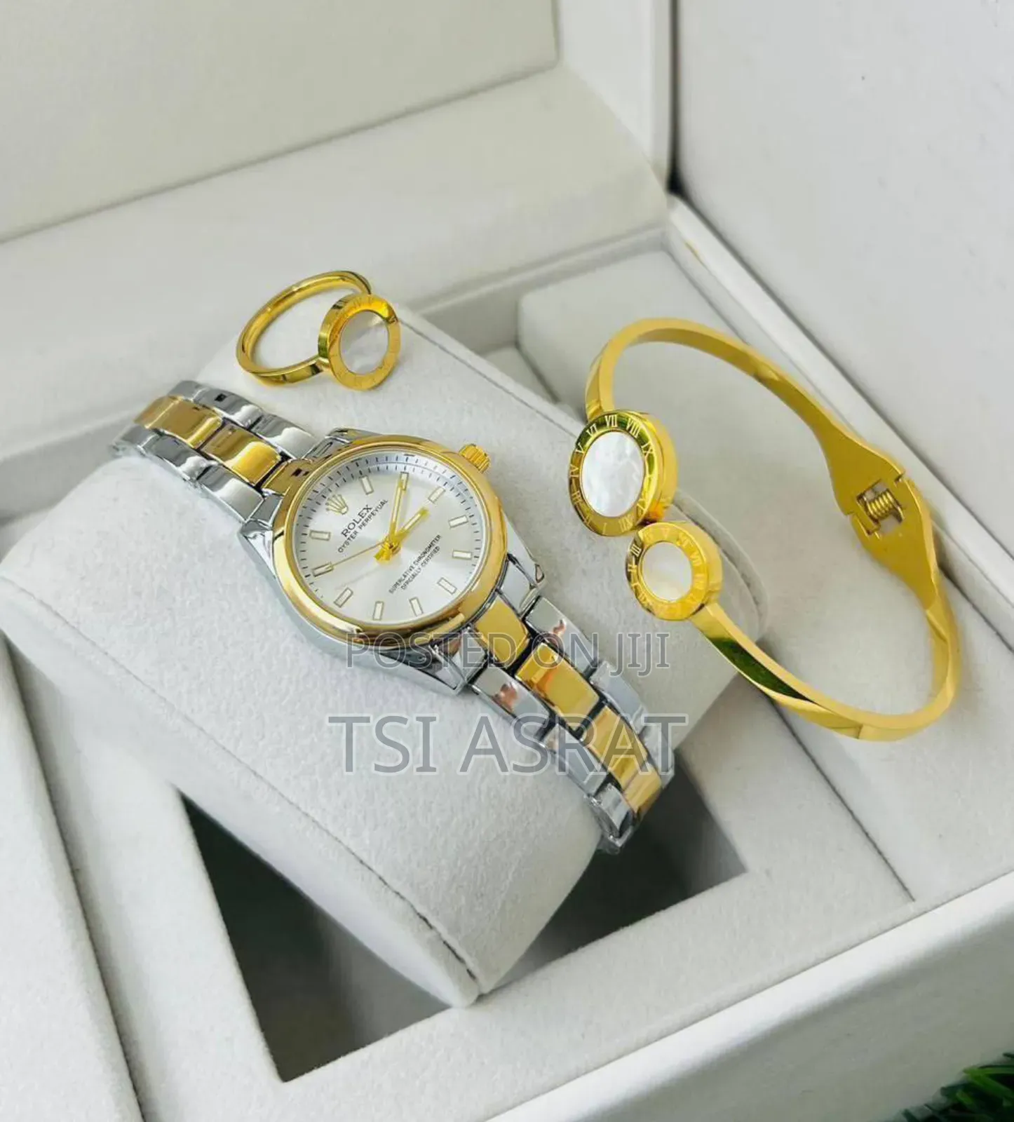  Rolex  
 Best Gift Combo
 Ladies 3 Piece Combo