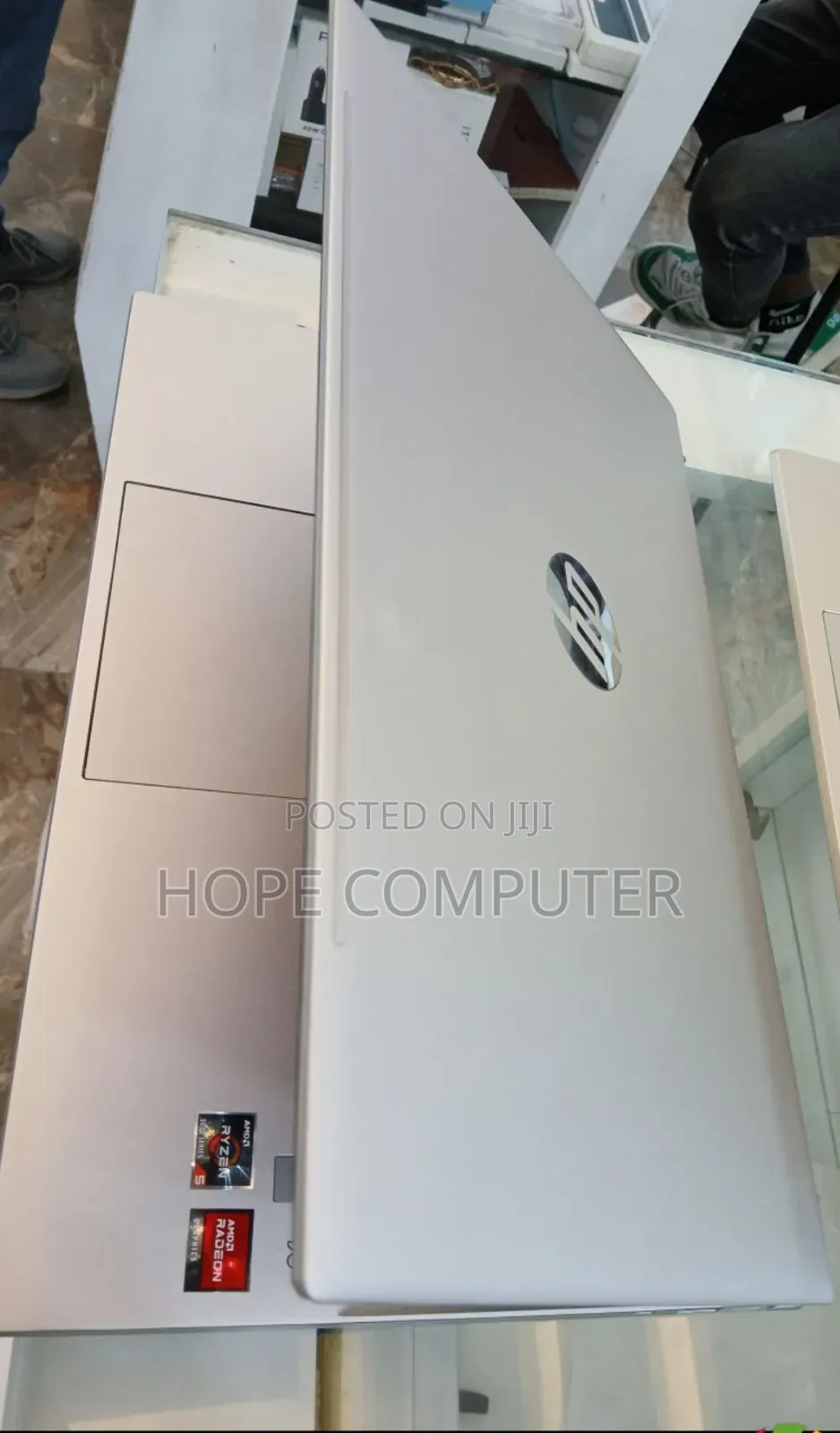 New Laptop HP Pavilion 15 8GB AMD Ryzen 5 SSD 512GB