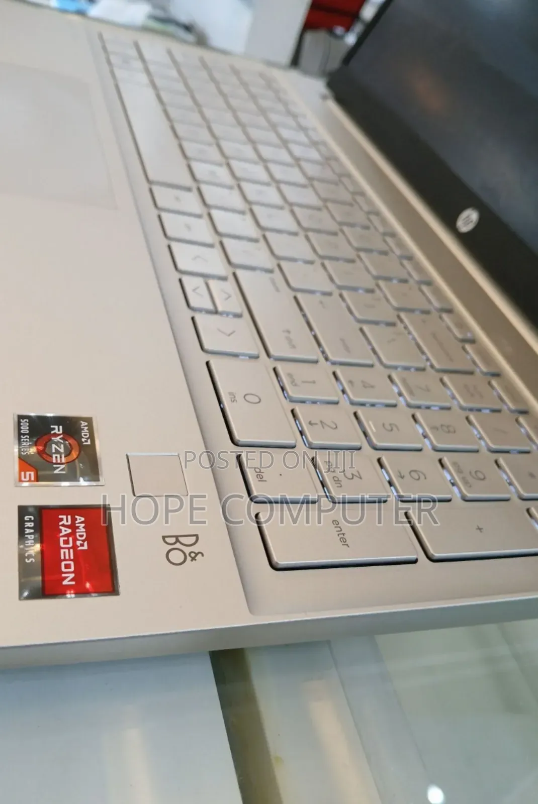 New Laptop HP Pavilion 15 8GB AMD Ryzen 5 SSD 512GB