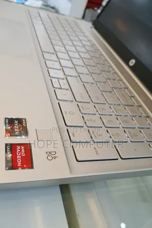 New Laptop HP Pavilion 15 8GB AMD Ryzen 5 SSD 512GB