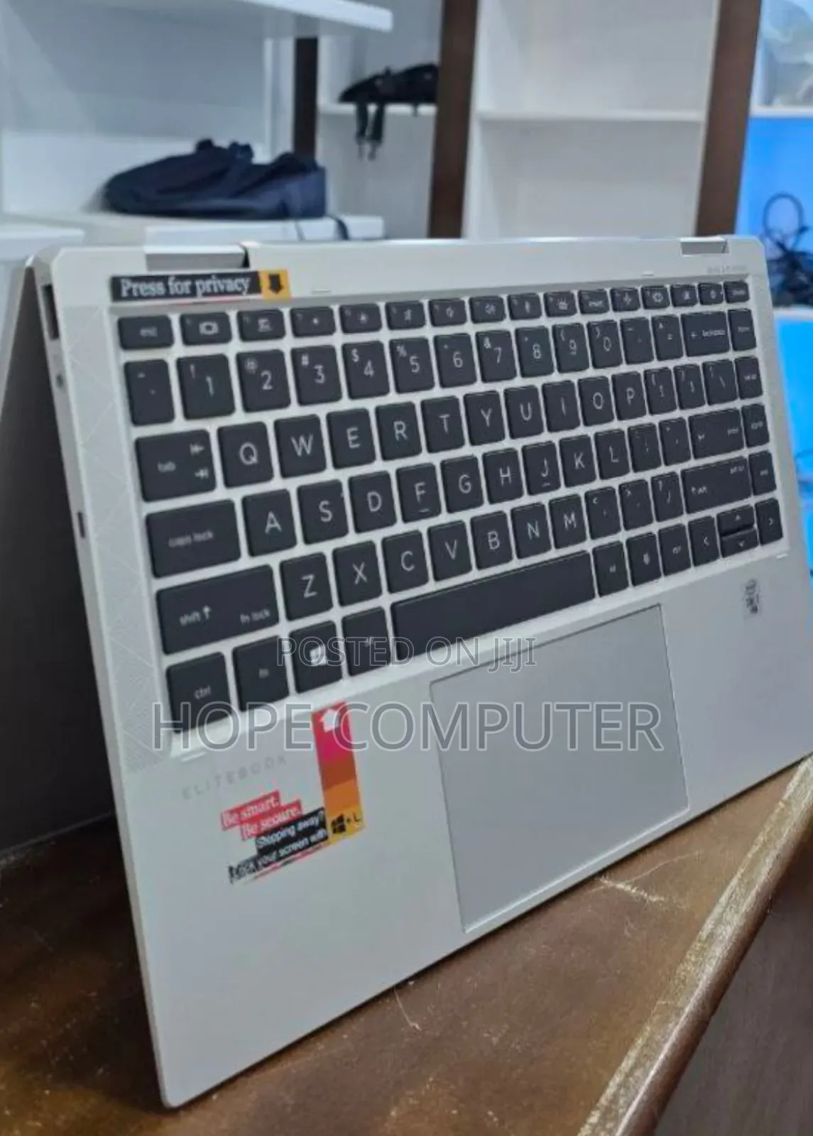 New Laptop HP EliteBook X360 1040 G7 16GB Intel Core I7 SSD 512GB