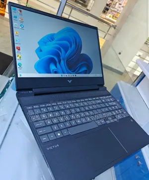 New Laptop HP Victus 15 16GB Intel Core I7 SSD 1T