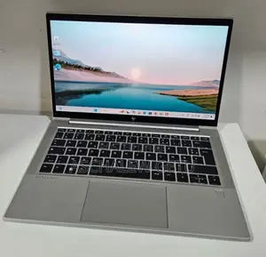 New Laptop HP EliteBook 830 G8 16GB Intel Core I5 SSD 512GB