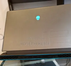 New Laptop Alienware M17x R2 32GB Intel Core I9 SSD 1T