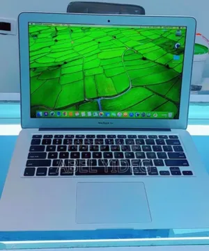 New Laptop Apple MacBook Air 2014 4GB Intel Core I5 SSD 128GB