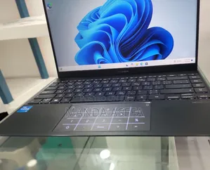 New Laptop Asus 8GB Intel Core I5 SSD 512GB