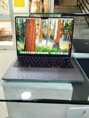 New Laptop Apple MacBook Pro M1 16GB Apple M1 Pro SSD 1T