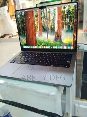 New Laptop Apple MacBook Pro 2021 M1 16GB Apple M1 Pro SSD 1T