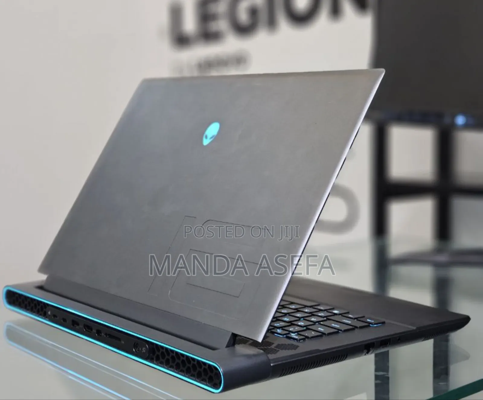 New Laptop Alienware M17x R2 16GB Intel Core I7 SSD 1T