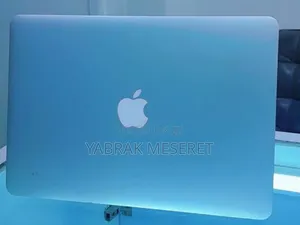 New Laptop Apple MacBook Air 2014 4GB Intel Core I5 SSD 128GB