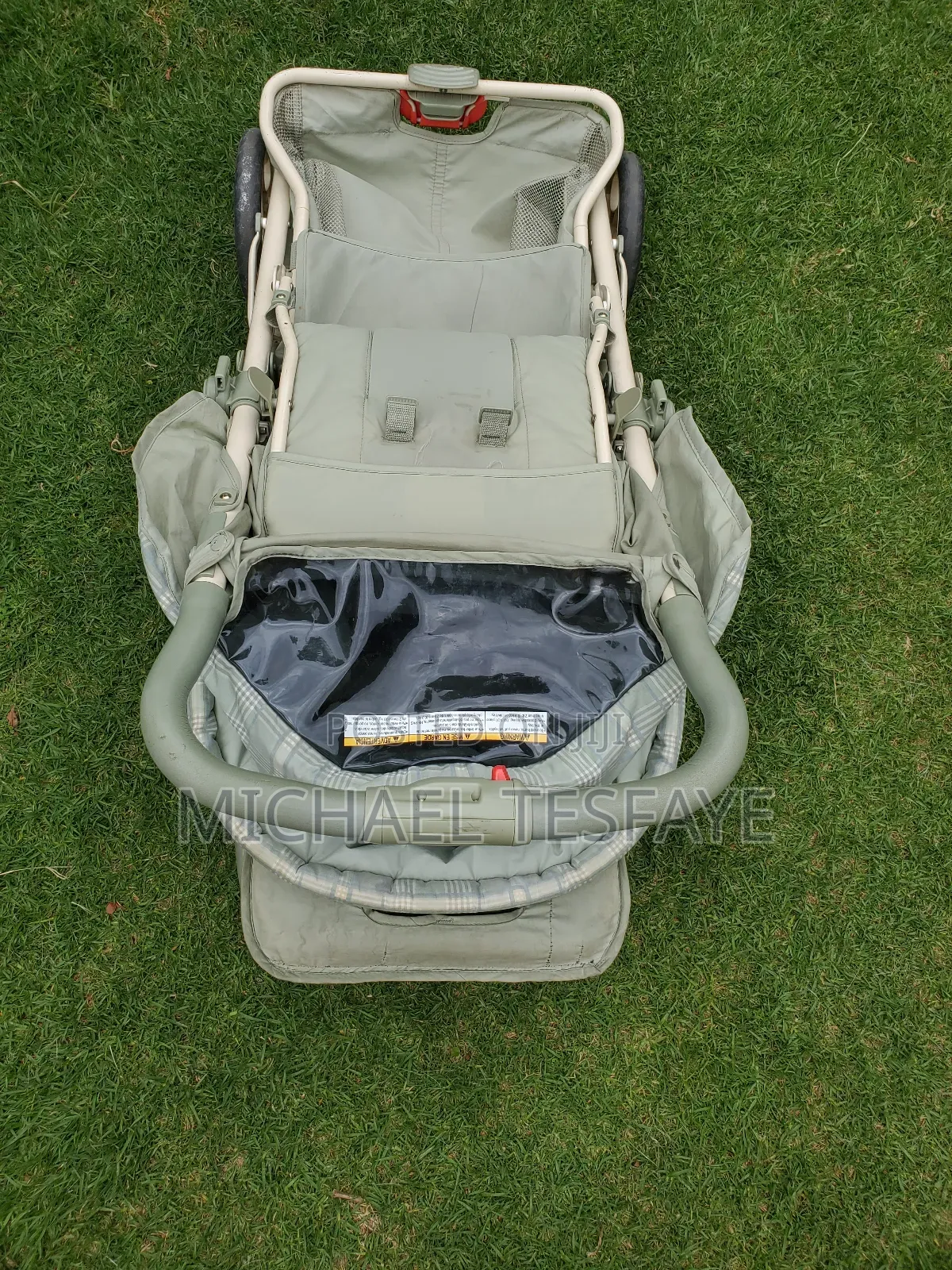 Graco Duo Glider: Twins/Two Childrens Stroller