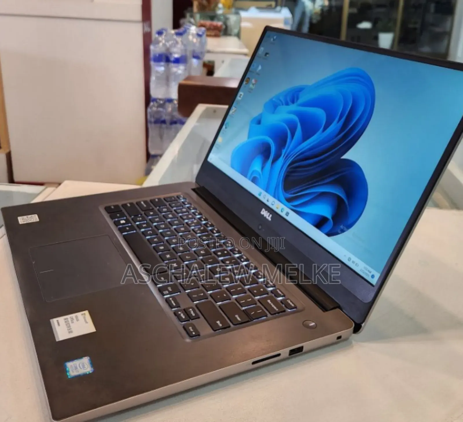 New Laptop Dell Inspiron 15 16GB Intel Core I7 HDD+SSD 500GB