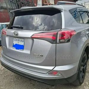 Toyota RAV4 2018 Silver