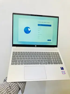 Photo - New Laptop HP Pavilion 15 16GB Intel Core Ultra 7 SSD 512GB