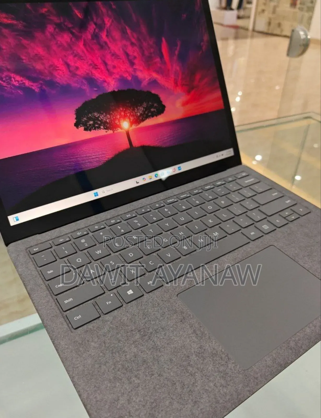 New Laptop Microsoft Surface 16GB Intel Core I7 SSD 512GB