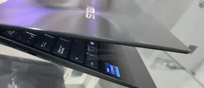 New Laptop Asus VivoBook 15 X505BA 8GB Intel Core I5 SSD 512GB