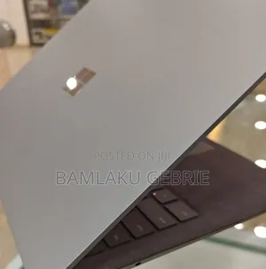 New Laptop Microsoft Surface Book 16GB Intel Core I7 SSD 512GB