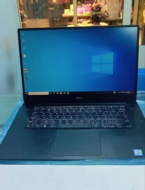 Photo - New Laptop Dell Precision 15 3520 16GB Intel Core I7 SSD 512GB
